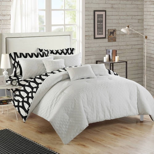 BEAUTIFUL MODERN ELEGANT CHIC SOFT GREY BLACK WHITE COMFORTER SET KING OR QUEEN BEAUTIFUL MODERN ELEGANT CHIC SOFT GREY BLACK WHITE COMFORTER SET KING OR QUEEN